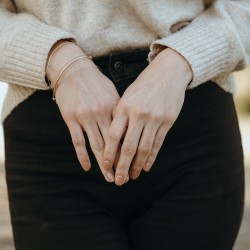 Set de 7 joncs semainiers artisanaux en Gold Filled 585/1000