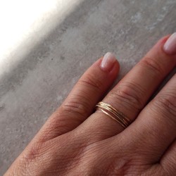 Bague martelée 4 tours Gold Filled 14K | Éclats Nomades